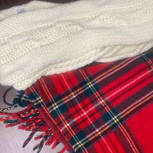 Scarfs Bundle - Red And White